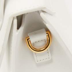 مملوكة مسبقًا Jacquemus White Leather Le Chiquito Top Handle Bag