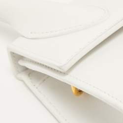 مملوكة مسبقًا Jacquemus White Leather Le Chiquito Top Handle Bag