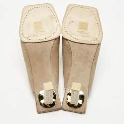 Pre Owned Jacquemus Beige Suede Open Toe Mules Size 40