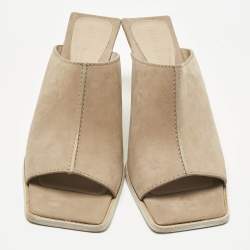 Pre Owned Jacquemus Beige Suede Open Toe Mules Size 40