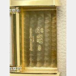 Pre Owned Jaeger-LeCoultre Reverso Duetto Classique 256.1.75 Manual Mother of Pearl Diamond 18K Gold Women's Wristwatch 23 mm