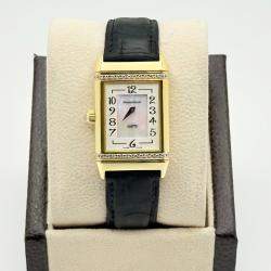 Pre Owned Jaeger-LeCoultre Reverso Duetto Classique 256.1.75 Manual Mother of Pearl Diamond 18K Gold Women's Wristwatch 23 mm