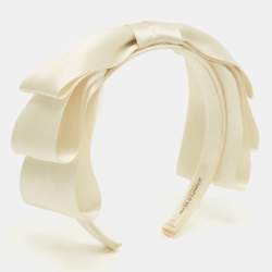 Pre Owned رباط رأس جينيفر بير كريمة كاتيا حرير ساتان بفيونكة