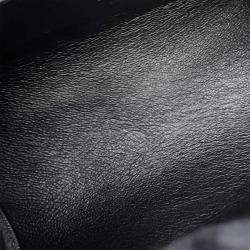 مملوكة مسبقًا حقيبة �كتف جيل ساندر كانولو جلد سي فوم حجم صغير جداً