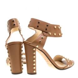 مملوكة مسبقًا صندل جيمي تشو مقدمة مفتوحة سيور كاحل فتو جلد مرصع ذهبي ميتالك مقاس 38