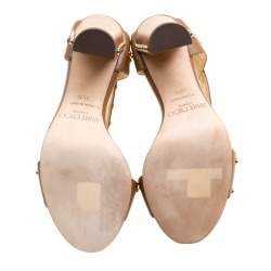 مملوكة مسبقًا صندل جيمي تشو مقدمة مفتوحة سيور كاحل فتو جلد مرصع ذهبي ميتالك مقاس 38