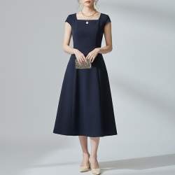 مملوكة مسبقًا Jimmy Choo Kisslock Grey Glitter Clutch