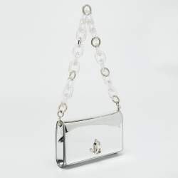 مملوكة مسبقًا Jimmy Choo Varenne Silver Mirror Leather Acrylic Chain Clutch