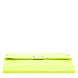 Pre Owned Jimmy Choo Fluorescent Green Leather Reese Wallet Clutch