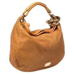 مملوكة مسبقًا حقيبة هوبو جيمى تشو سكاي جلد مثقب بني فاتح