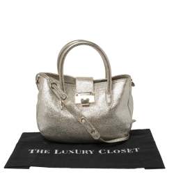 مملوكة مسبقًا حقيبة يد توتس جيمي تشو جلد مجعد ذهبي ميتاليك