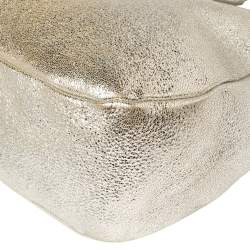 مملوكة مسبقًا حقيبة يد توتس جيمي تشو جلد مجعد ذهبي ميتاليك