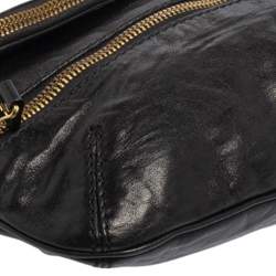 مملوكة مسبقًا حقيبة كلتش جيمي تشو مافي جلد أسود بطية 
