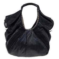 مملوكة مسبقًا حقيبة هوبو جيمي تشو جلد ثعبان أسود مزينة بدانتيل