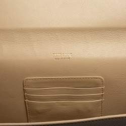 مملوكة مسبقًا حقيبة كلتش جيمي تشو ريس جلد وردى فاتح