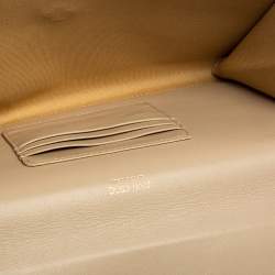 مملوكة مسبقًا حقيبة كلتش جيمي تشو ريس جلد وردى فاتح