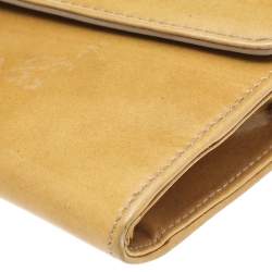 Pre Owned حقيبة كلتش جيمي تشو ريان جلد بيج لامع بسلسلة 