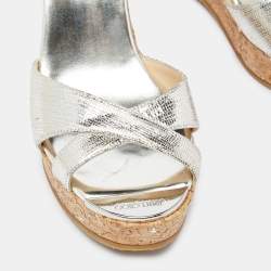 مملوكة مسبقًا Jimmy Choo Gold Textured Leather Prima Wedge Sandals Size 38