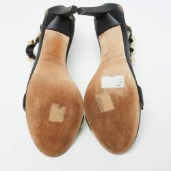 Pre Owned Jimmy Choo Black Leather Lamba Cube Studded T-Strap Sandals Size 40