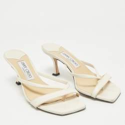 مملوكة مسبقًا صندل جيمي تشو منزلق جلد أبيض مايلي مقاس 37