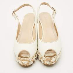 Pre Owned صندل جيمي تشو داكوتا جلد أبيض ورافيا كعب عريض مقاس 39