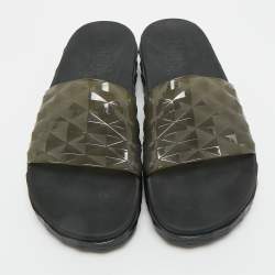 Pre Owned Jimmy Choo Grey Rubber Diamond Flat Sandals Size 38