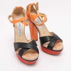 Pre Owned صندل جيمي تشو بانا كعب روكي فينيل جلد بنفسجي لامع مقاس 38