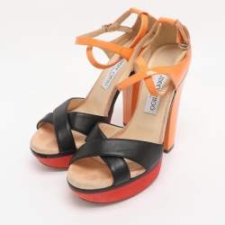 Pre Owned صندل جيمي تشو بانا كعب روكي فينيل جلد بنفسجي لامع مقاس 38