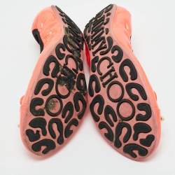 Pre Owned حذاء باليرينا جيمي تشو سكرنش جلد لامع زهري نيون مقاس 37