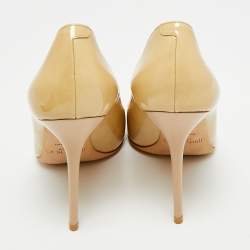 مملوكة مسبقًا Jimmy Choo Abel Size 40 Beige Patent Leather Pumps