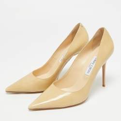 مملوكة مسبقًا Jimmy Choo Abel Size 40 Beige Patent Leather Pumps