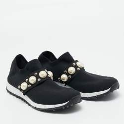 مملوكة مسبقًا Jimmy Choo Verona Size 41 Black Knit Fabric Faux Pearl Studded Slip On Sneakers