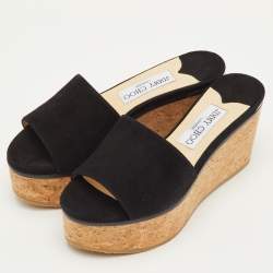 مملوكة مسبقًا Jimmy Choo DeeDee Size 35.5 Black Suede Cork Platform Wedge Slide Sandals