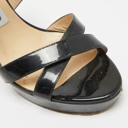مملوكة مسبقًا Jimmy Choo Louise Size 39 Black Patent Leather Ankle Strap Sandals