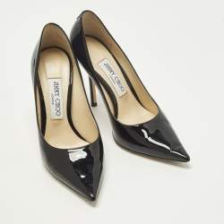 مملوكة مسبقًا Jimmy Choo Love Size 37 Black Patent Leather Pumps
