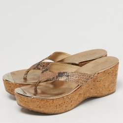 مملوكة مسبقًا صندل جيمي تشو جلد بيثون منقوش بني نعال من الفلين مقاس 41