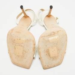 مملوكة مسبقًا صندل جيمي تشو جلد أبيض وشبك بسير خلفي مقاس 36.5