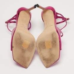 مملوكة مسبقًا صندل جيمي تشو آيزيا جلد برّاق وردي لامع بحزام للكاحل مقاس 38