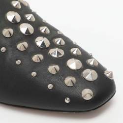 Pre Owned حذاء باليرينا فلات جيمي تشو جلد أسود مزين بدبابيس كروية مقاس 38.5