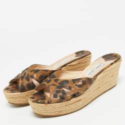 مملوكة مسبقًا صندل منصة إسبادريل أسافين جلد سويدي بطبعة النمر جيمي تشو دوفينا مقاس 41