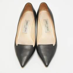 مملوكة مسبقًا Jimmy Choo Avril Size 35.5 Black Leather Pumps