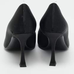 Pre Owned حذاء كعب عالي جيمي تشو رايكر ساتان أسود مقاس 37