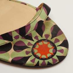 مملوكة مسبقًا صندل بكاحل من قماش مطبوع متعدد الألوان جيمي تشو مقاس 40