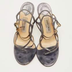 مملوكة مسبقًا Jimmy Choo Strappy Size 39 Metallic Silver Leather Open Toe Ankle Strap Sandals