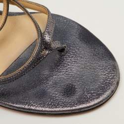 مملوكة مسبقًا Jimmy Choo Strappy Size 39 Metallic Silver Leather Open Toe Ankle Strap Sandals