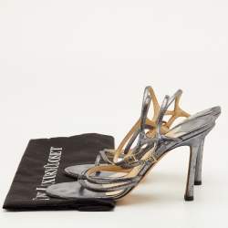 مملوكة مسبقًا Jimmy Choo Strappy Size 39 Metallic Silver Leather Open Toe Ankle Strap Sandals