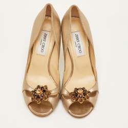 Pre Owned Jimmy Choo Size 38 Gold Metallic Leather Flower Crystal Embellished D'orsay Pumps