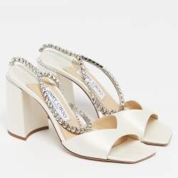 مملوكة مسبقًا Jimmy Choo Saeda Size 37 Cream Satin Ankle Strap Sandals
