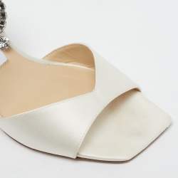 مملوكة مسبقًا Jimmy Choo Saeda Size 37 Cream Satin Ankle Strap Sandals