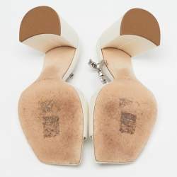 مملوكة مسبقًا Jimmy Choo Saeda Size 37 Cream Satin Ankle Strap Sandals